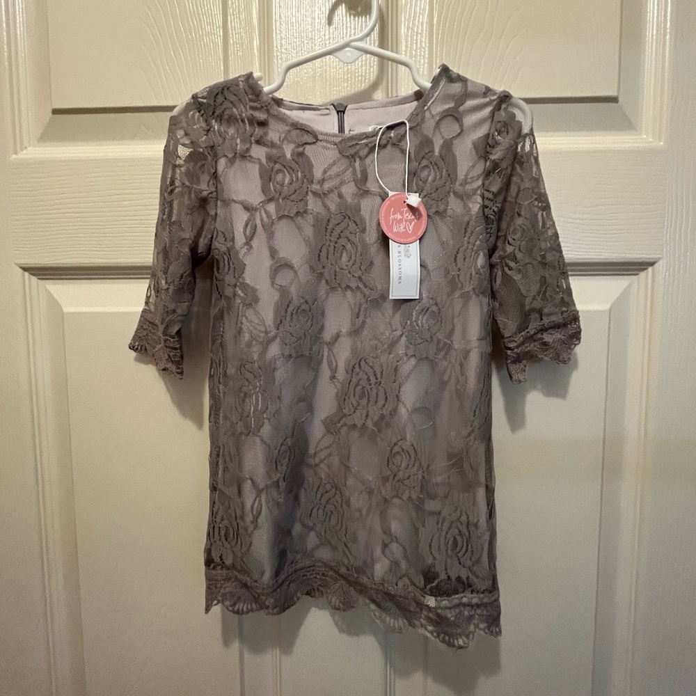 NWT Bailey’s Blossoms 12-18 Lace Dress